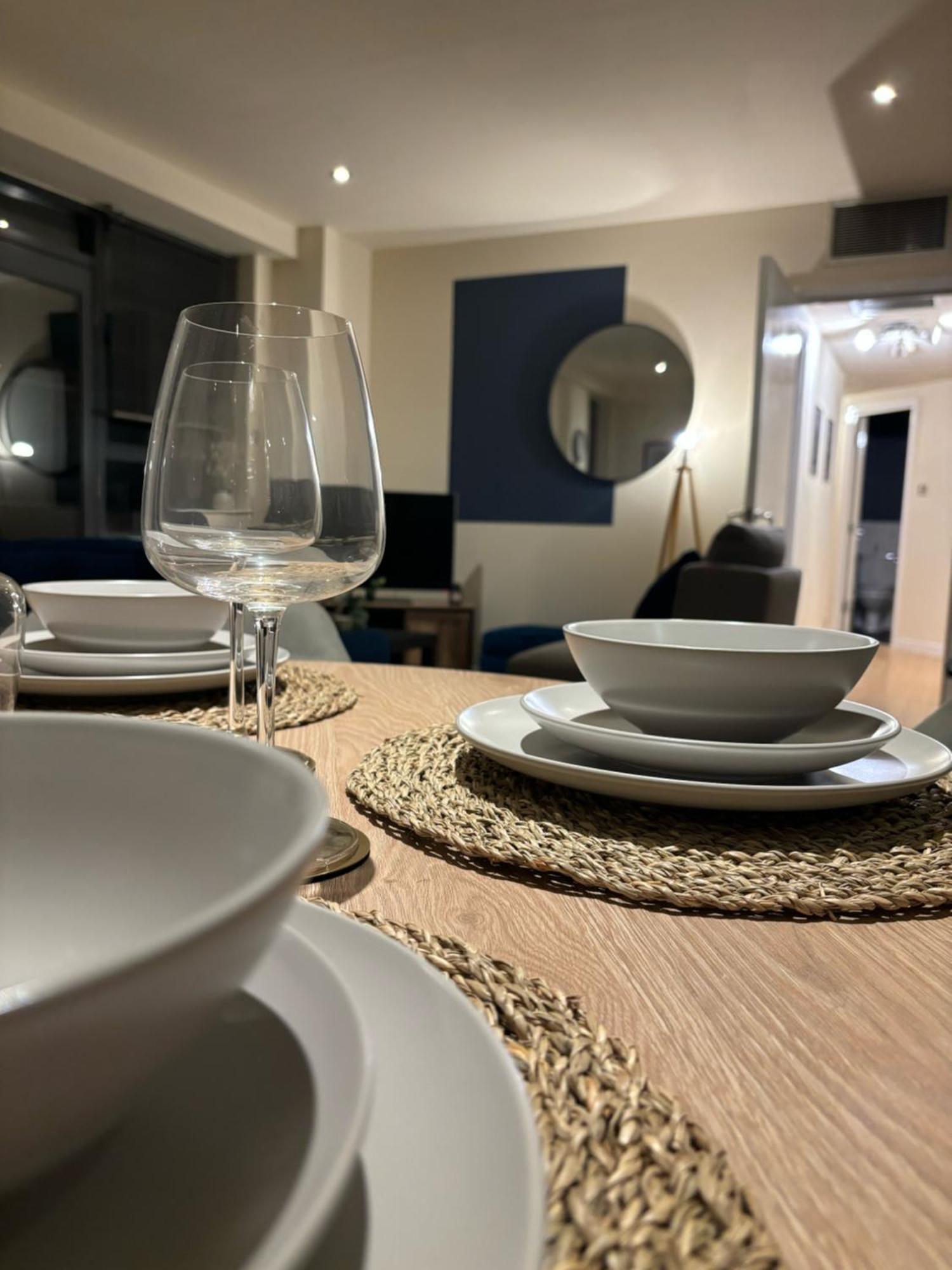 Modern 2 Bdr Flat In Nottingham City Centre With Free Parking Zewnętrze zdjęcie